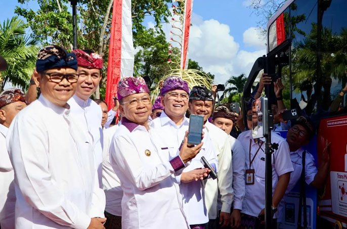 QRIS Tap Diterapkan di Bus Trans Metro Dewata & Sarbagita